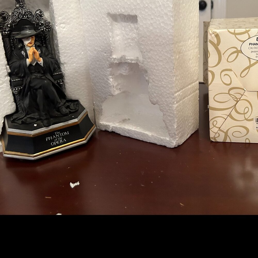 Phantom in Chair Figurine Music Box - Picture 4 of 5